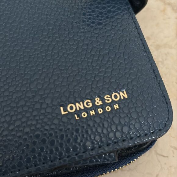 NWOT Long & Son Faux Leather Wristlet Wallet Phone Case - Picture 10 of 10